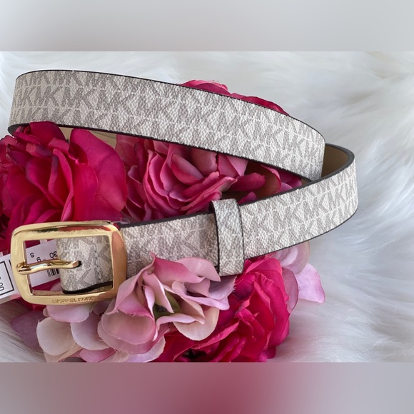 Michael Kors Women's Vanilla Belt - Picture 4 of 13